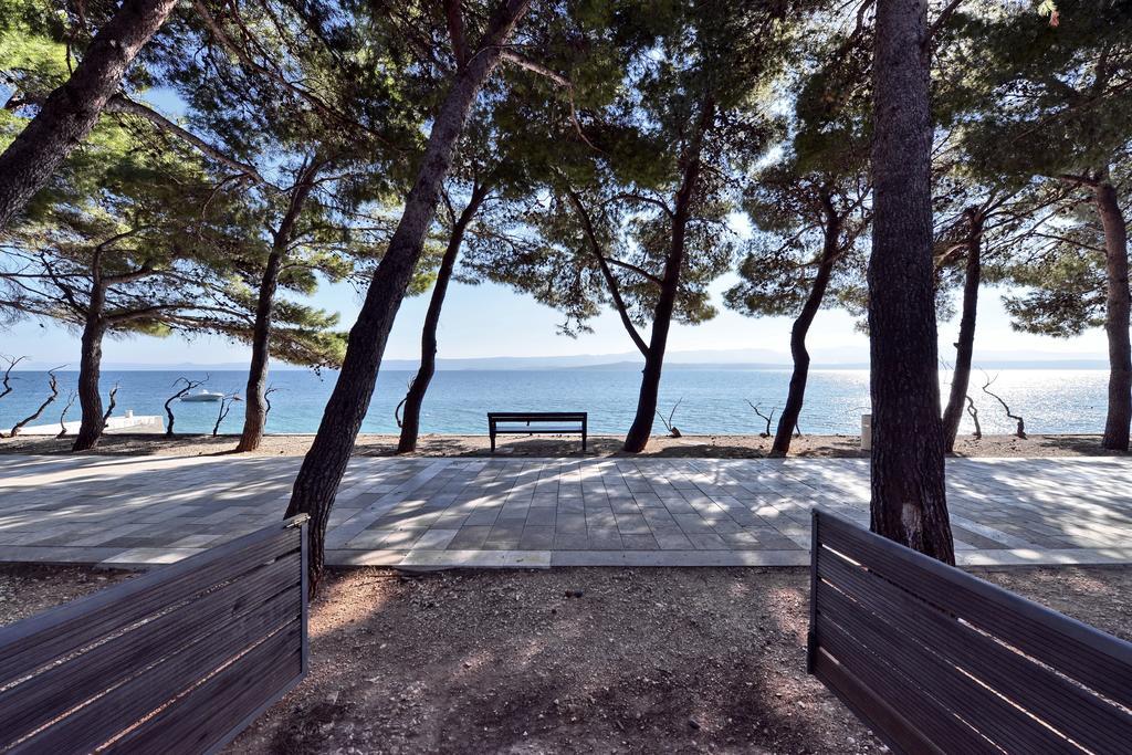Chiponsky One - 5 Star Beachfront Property Bol Esterno foto